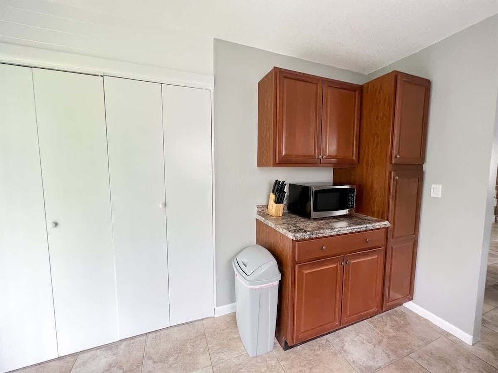 Cozy 2 Bedroom Home, Dade City! #2
