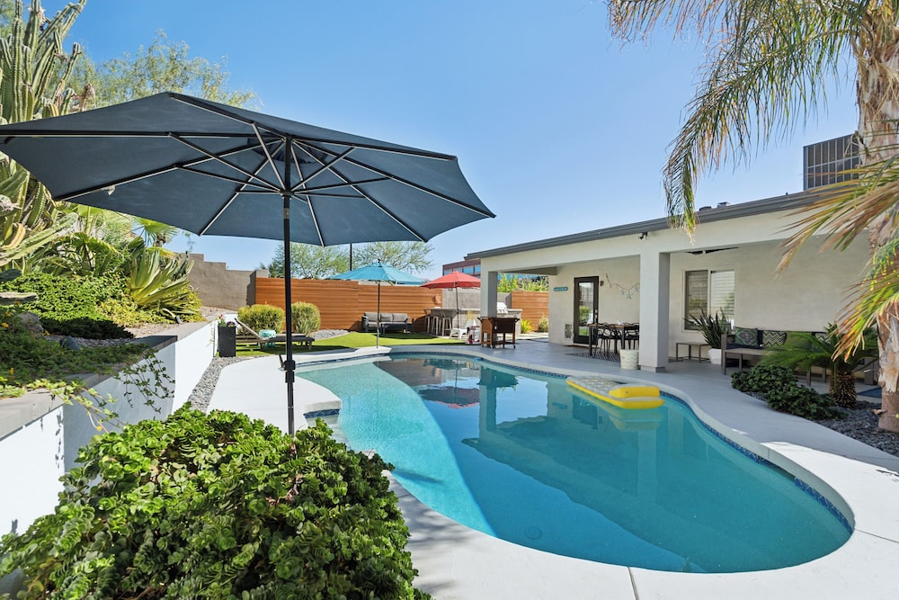 La Privada Stay-heated Pool-in North Scottsdale