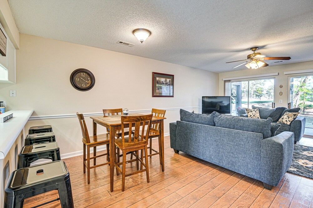 8 Mi to Boardwalk & Beach: Windsor Green Condo!