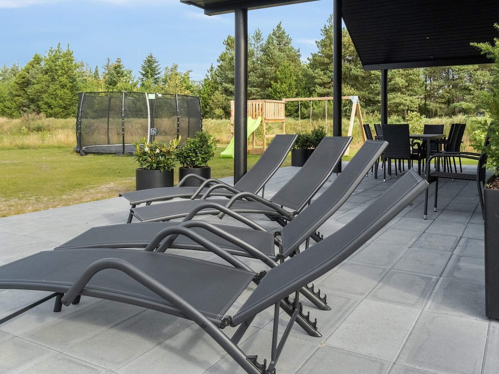 5 Star Holiday Home in Norre Nebel