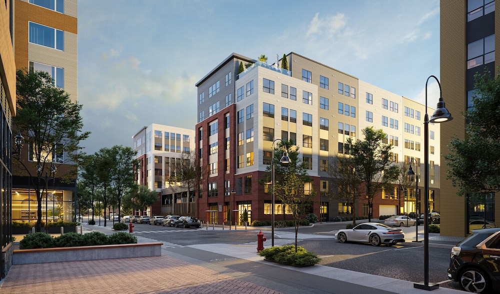 Luxury Apartments by Hyatus at Boston Everett