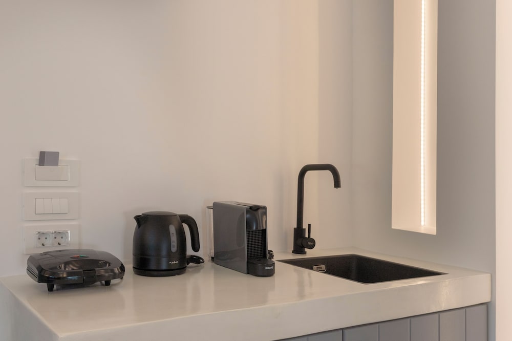 LInea Luxury Suites