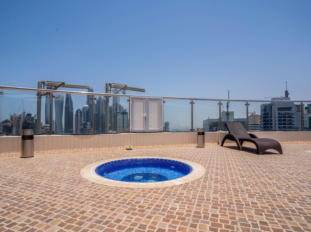 Tanin - Luxurious and Contemporary Studio in JLT Cluster R