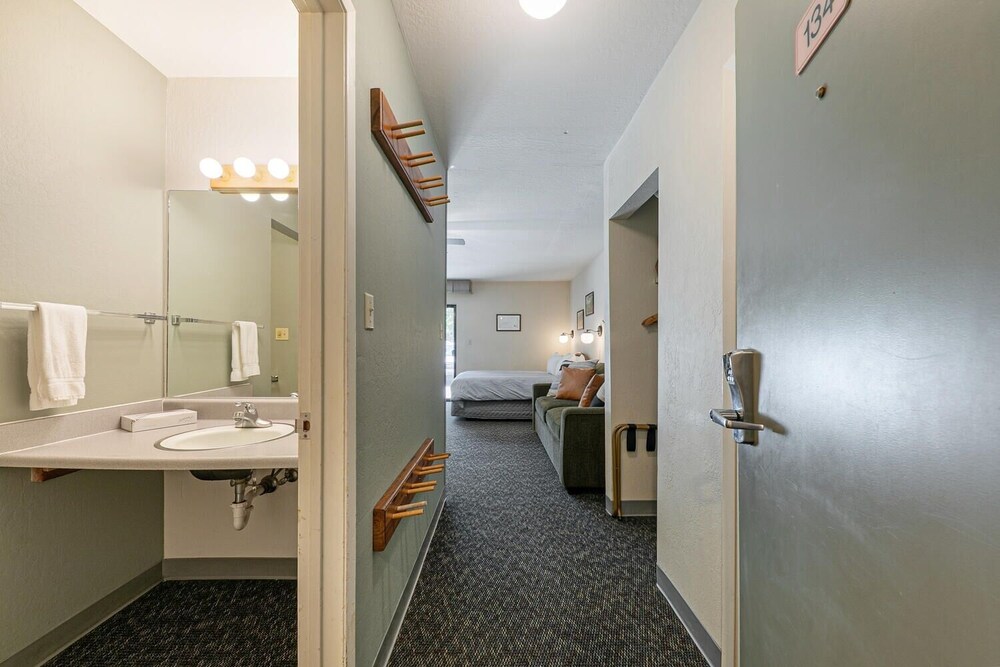 134 Bldg C 1 Bedroom Studio