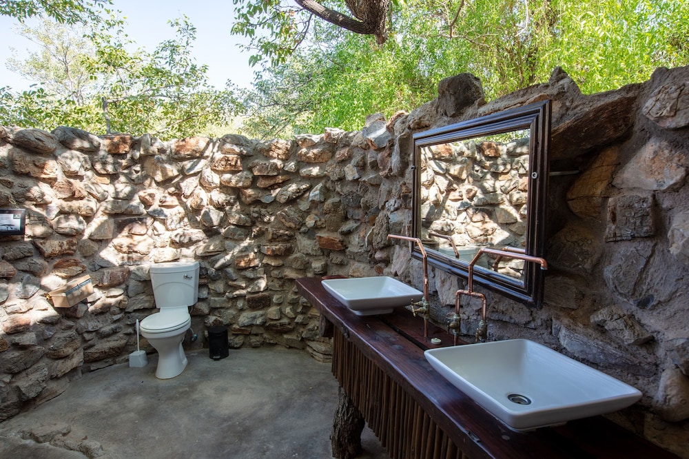 Khowarib Lodge