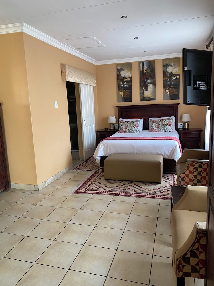 Madlula's Guesthouse