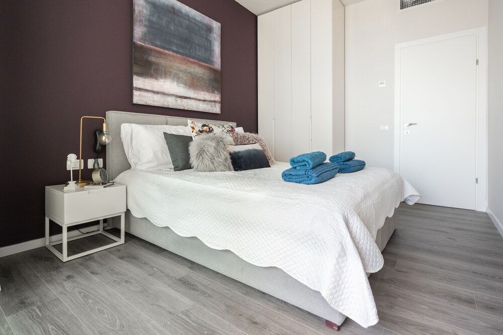 Luxury 2R Best location Amazing terrace view 5