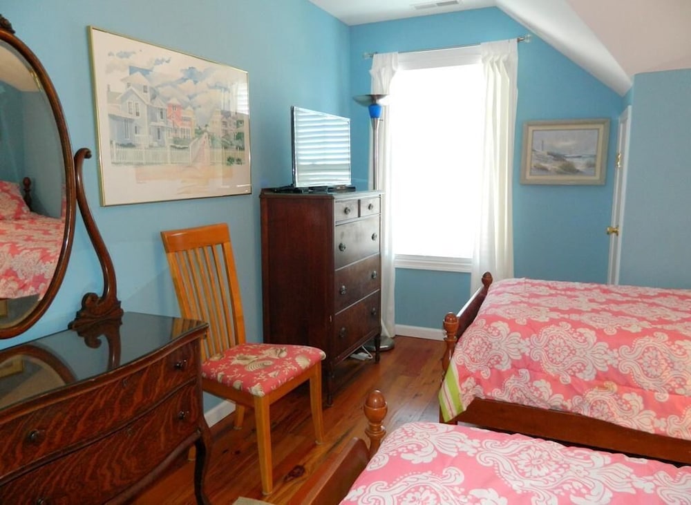 Brooklyn Avenue 33