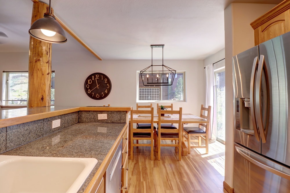 122 Lookout Ridge 2 Bedroom Townhouse