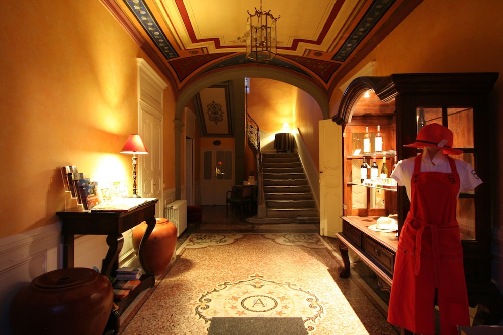Chateau de Gramazie Chambres d'Hotes - Property Image 30