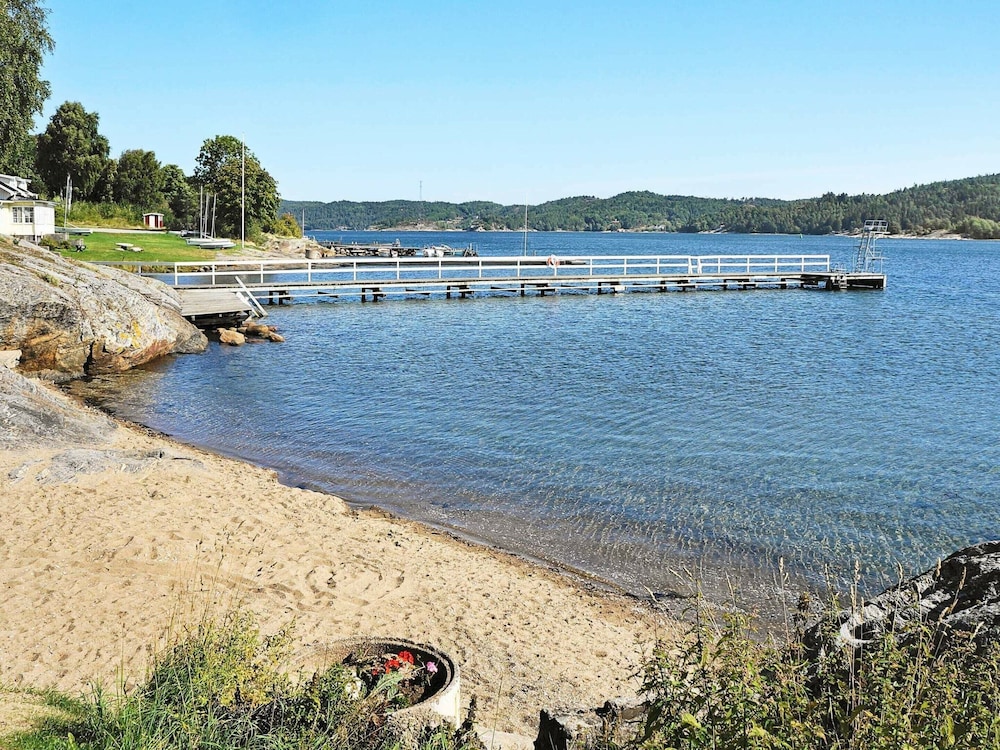2 Person Holiday Home in Svanesund