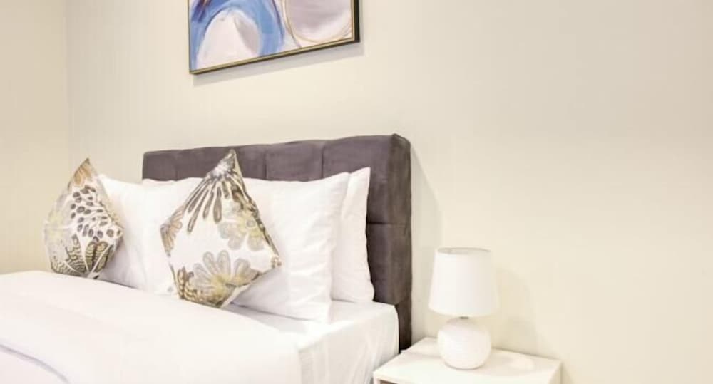 R&H 3BR Villa in RAK Beach Access 172