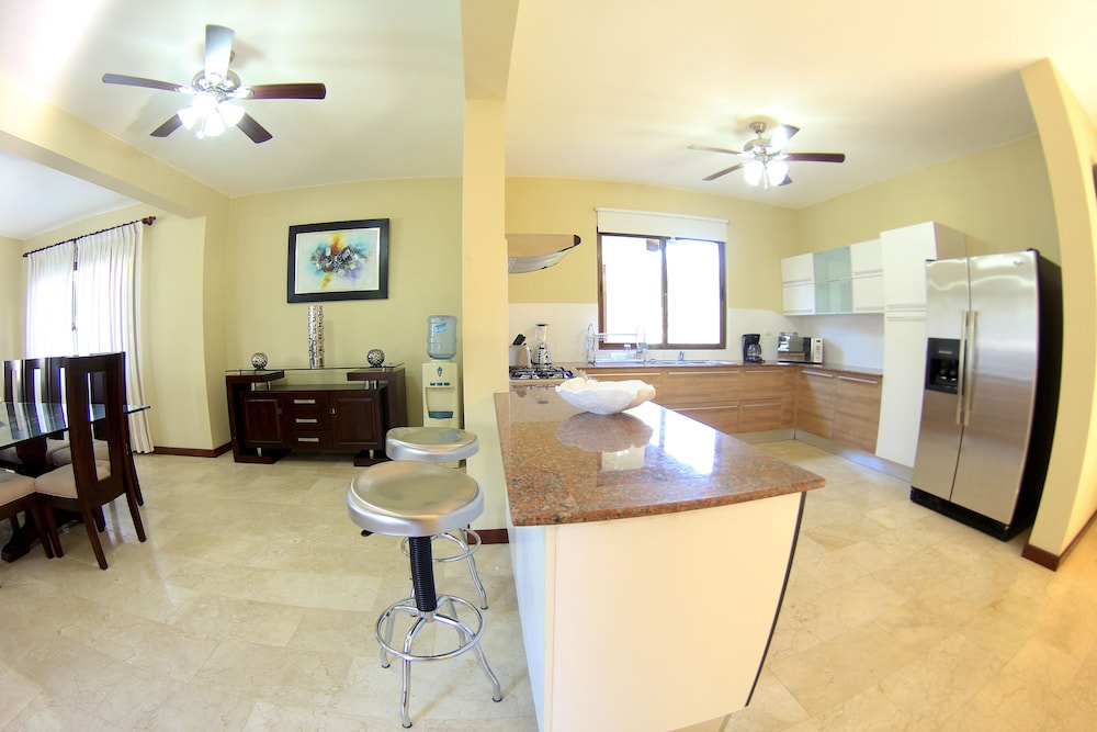 Ocean High Luxury Residence