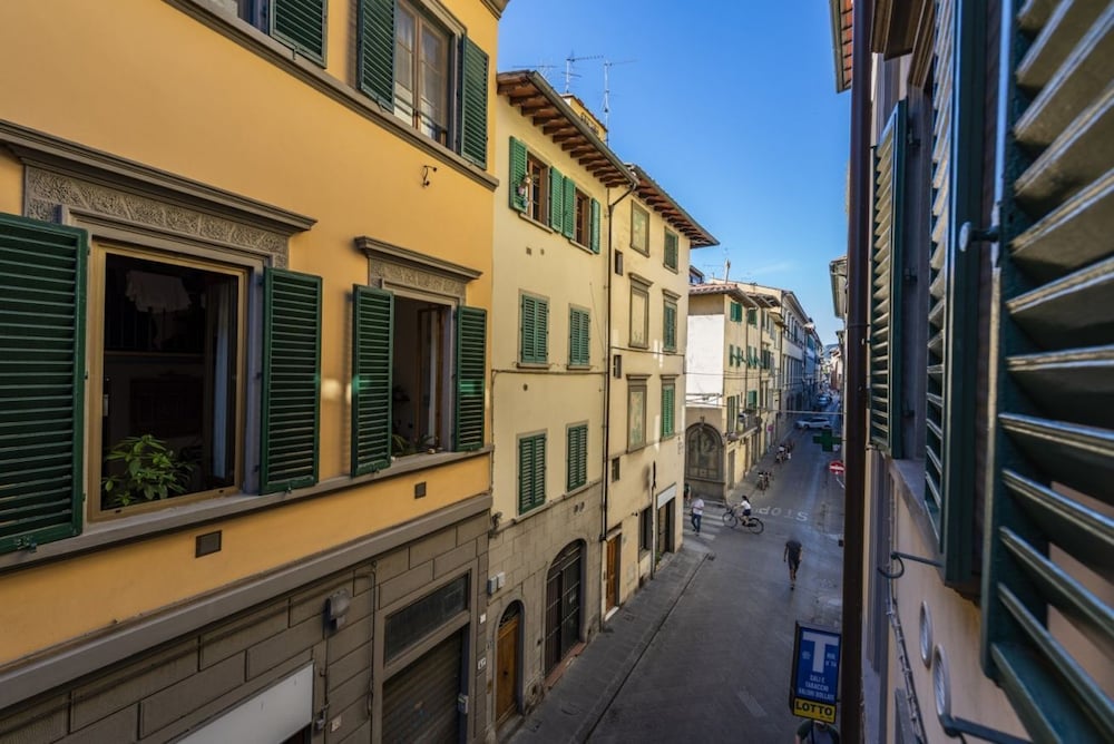 Borgo Pinti Angels