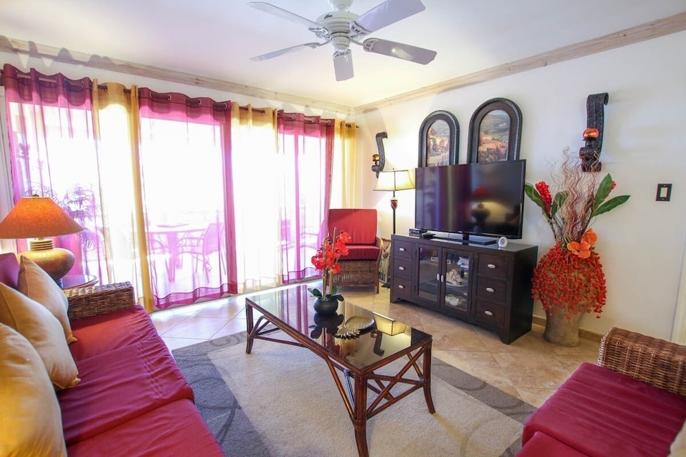 Modern 2-bed Apt Near Beach In St. Lawrence Gap 2 Bedroom Apts by Bluescape