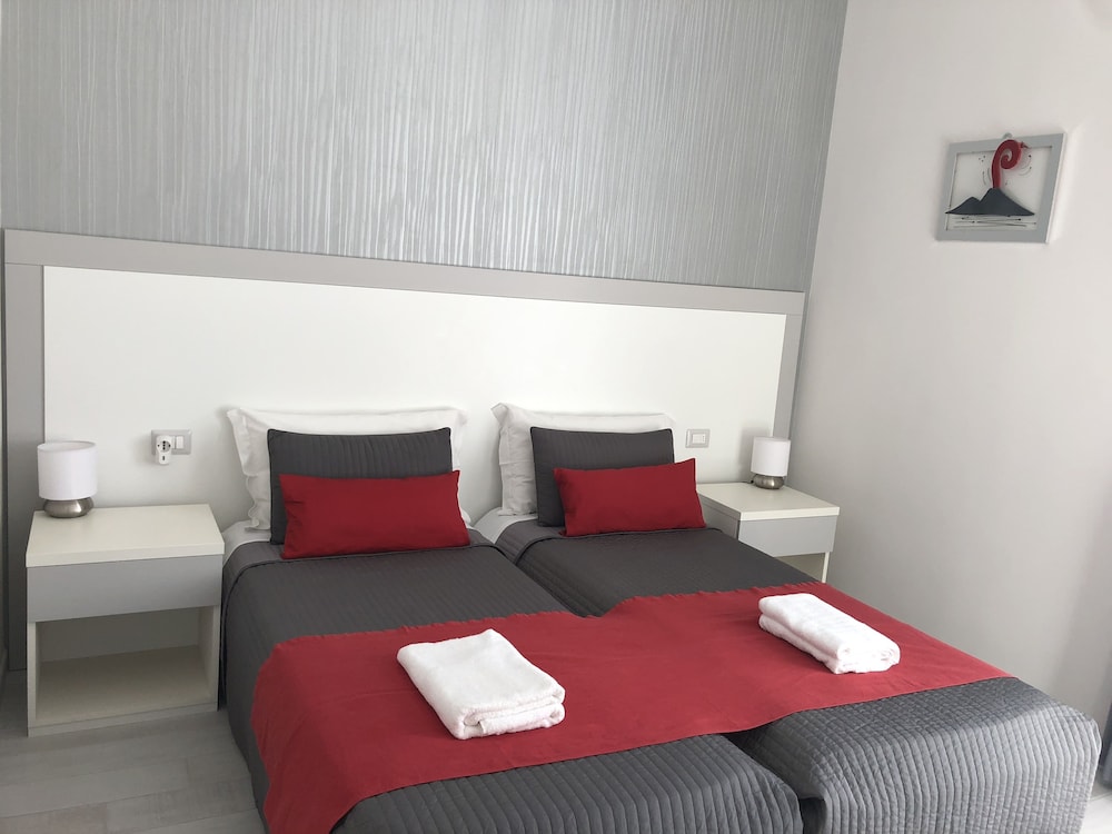 Chiaia Guest House