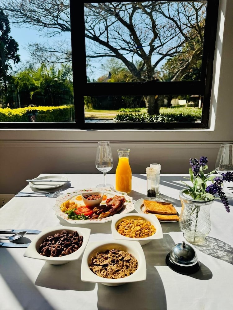 Dwaleni Farm Lodge