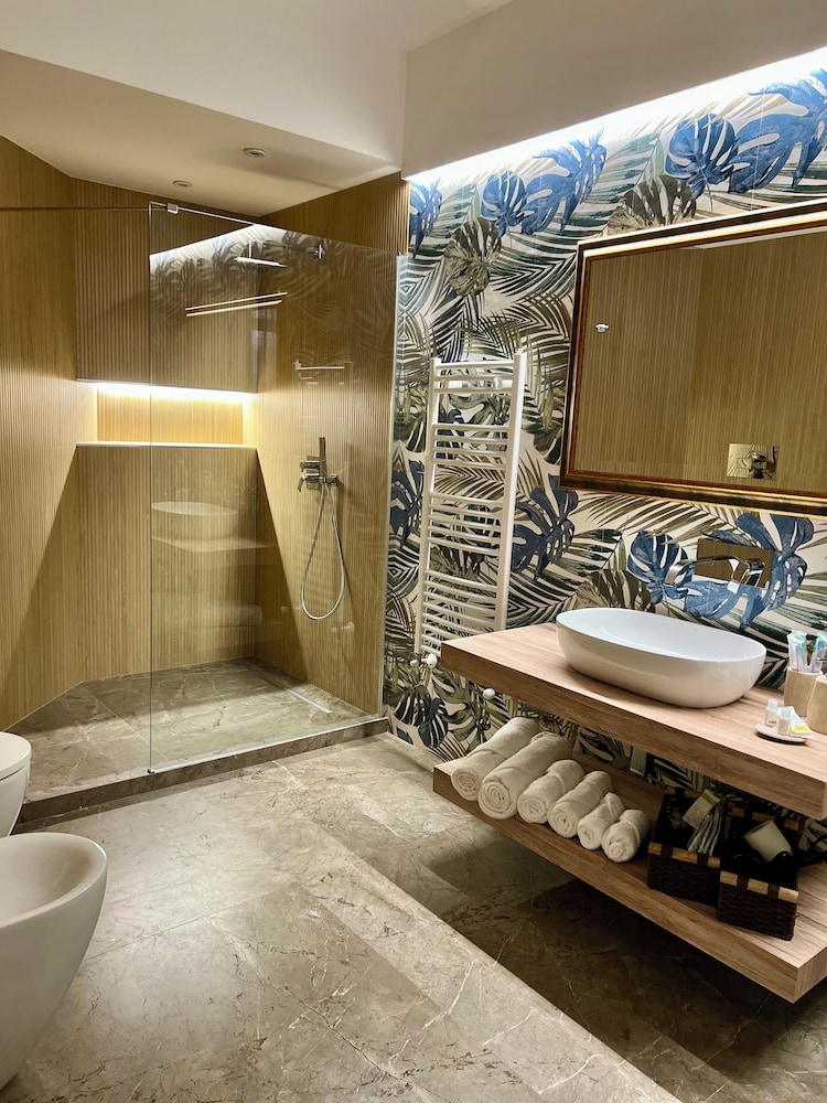 Fervore Luxury Rooms - Apartments