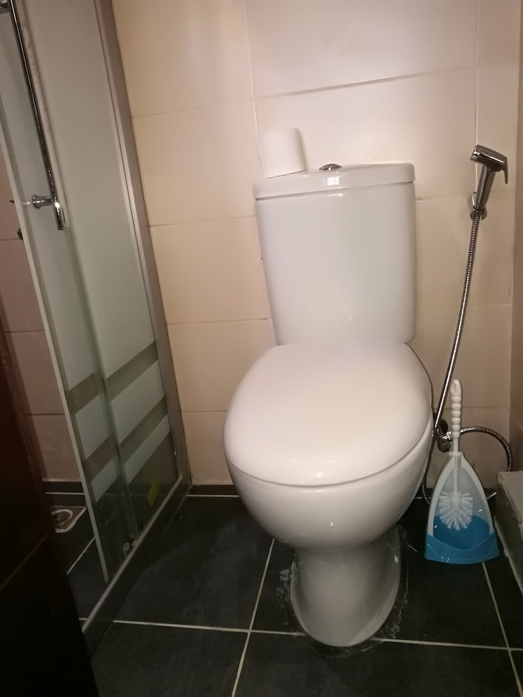 Cozy Dair Ghbar Apartments