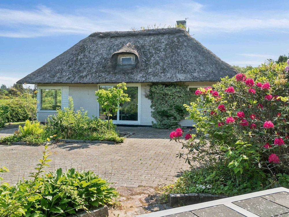 5 Star Holiday Home in Farso