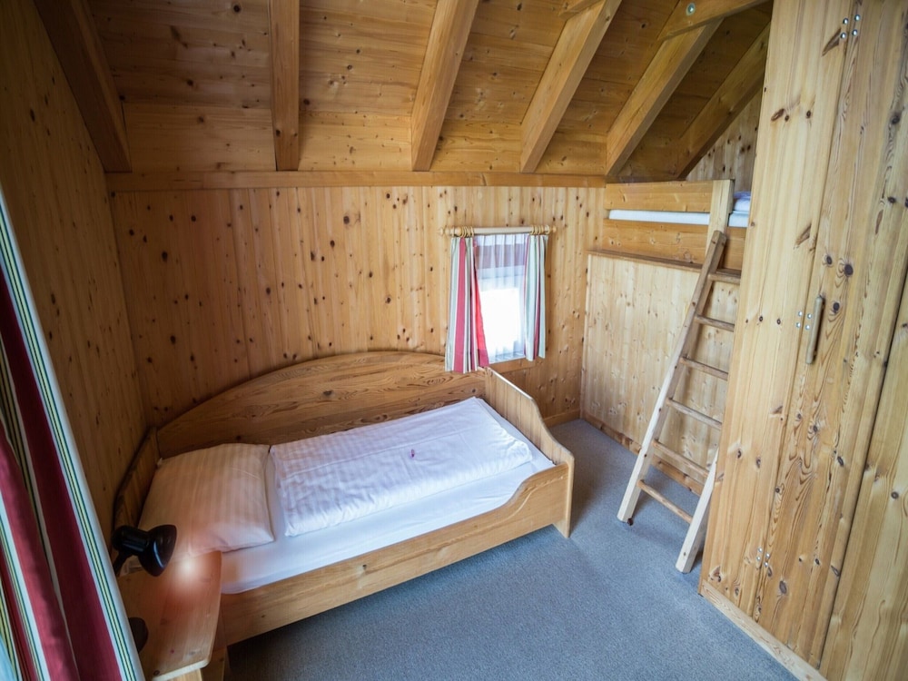 Holiday Home for 5 People With Gallery