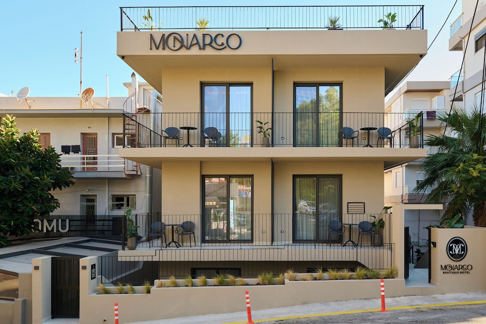 Monarco Executive Rooms