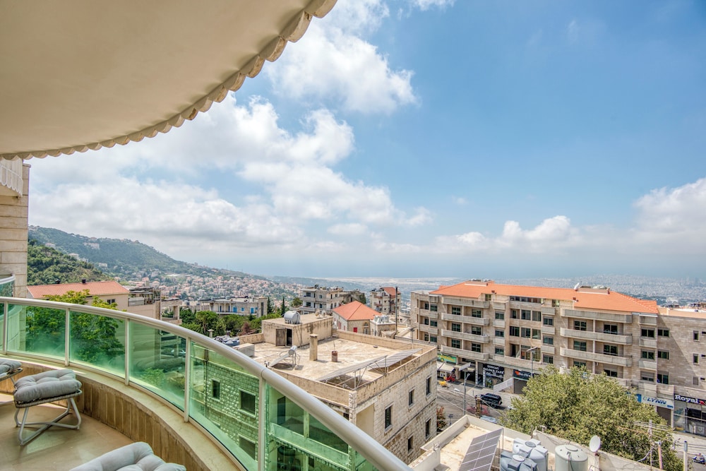Veil 3-Bedroom Apartment in Aley