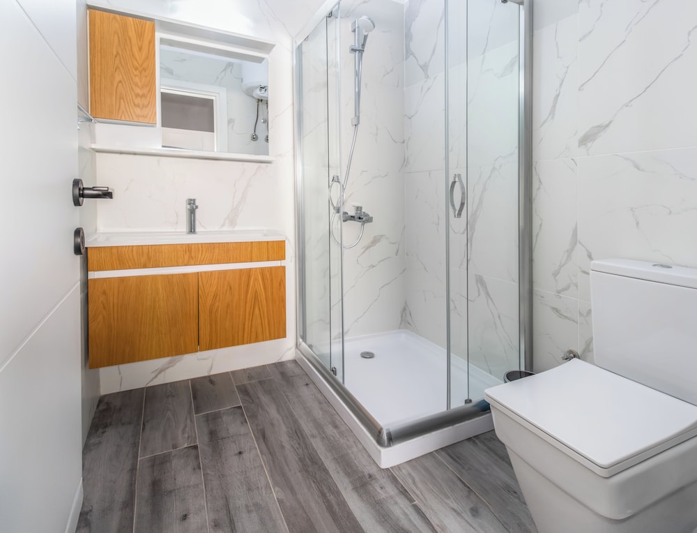 Caesar Blue Seaside Luxury Apartments