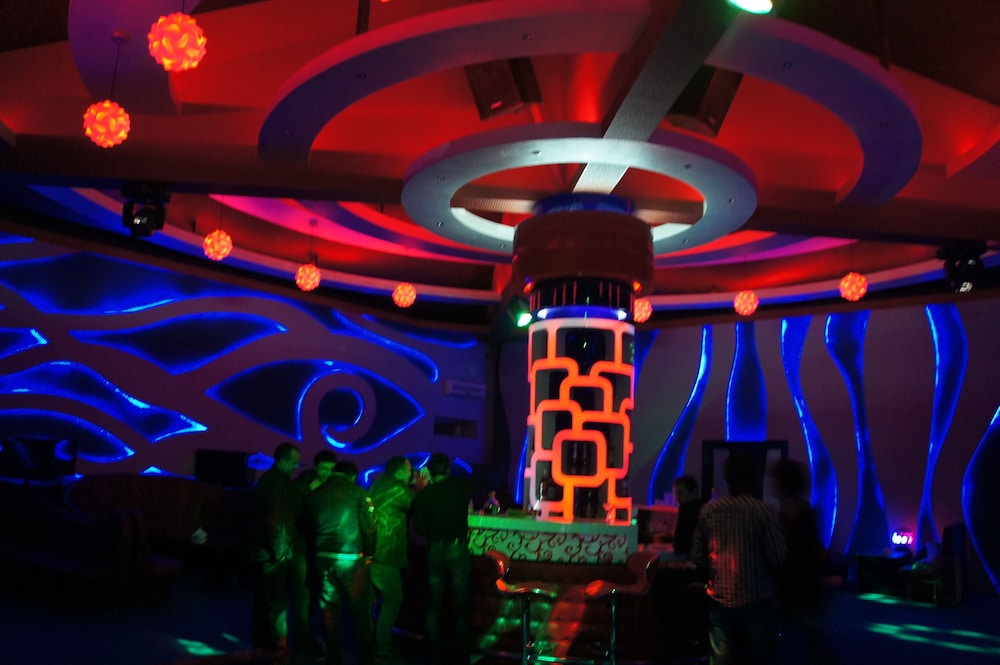 Atlant Holiday Village