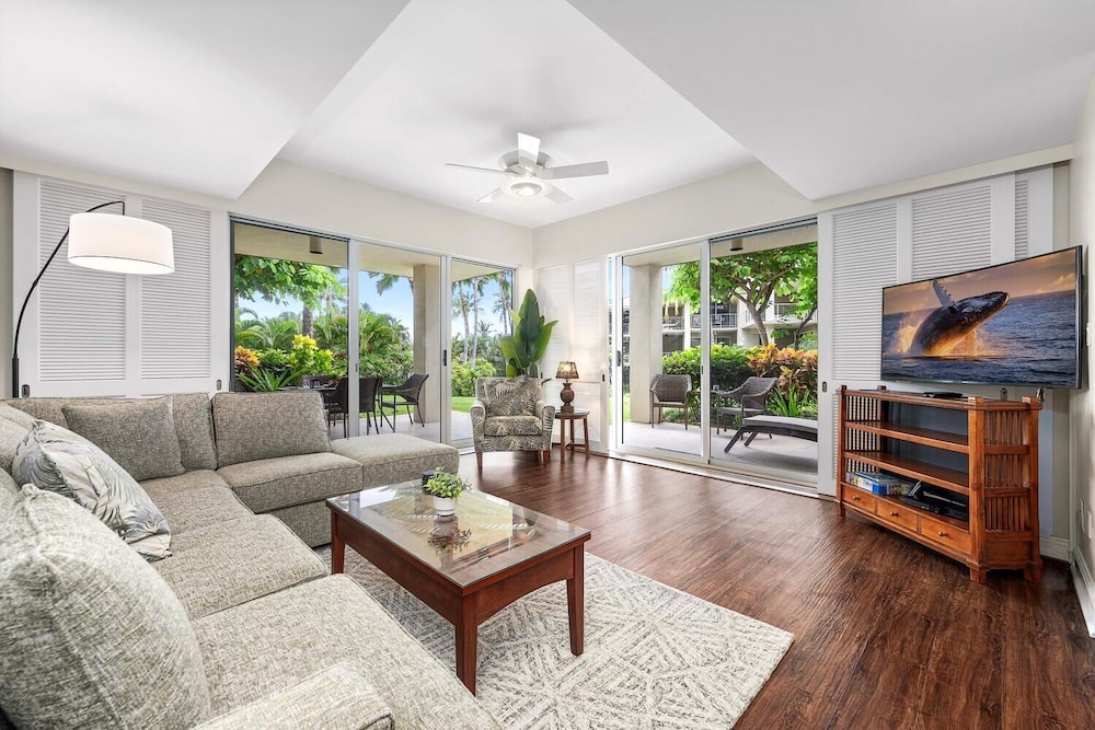 Concierge Included - Ground Floor - No Stairs & Lanai - Vrkcv