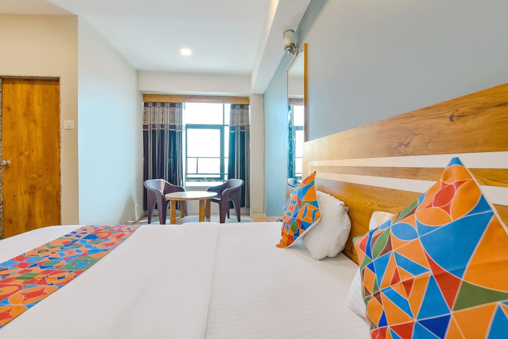 Fabhotel Apollo