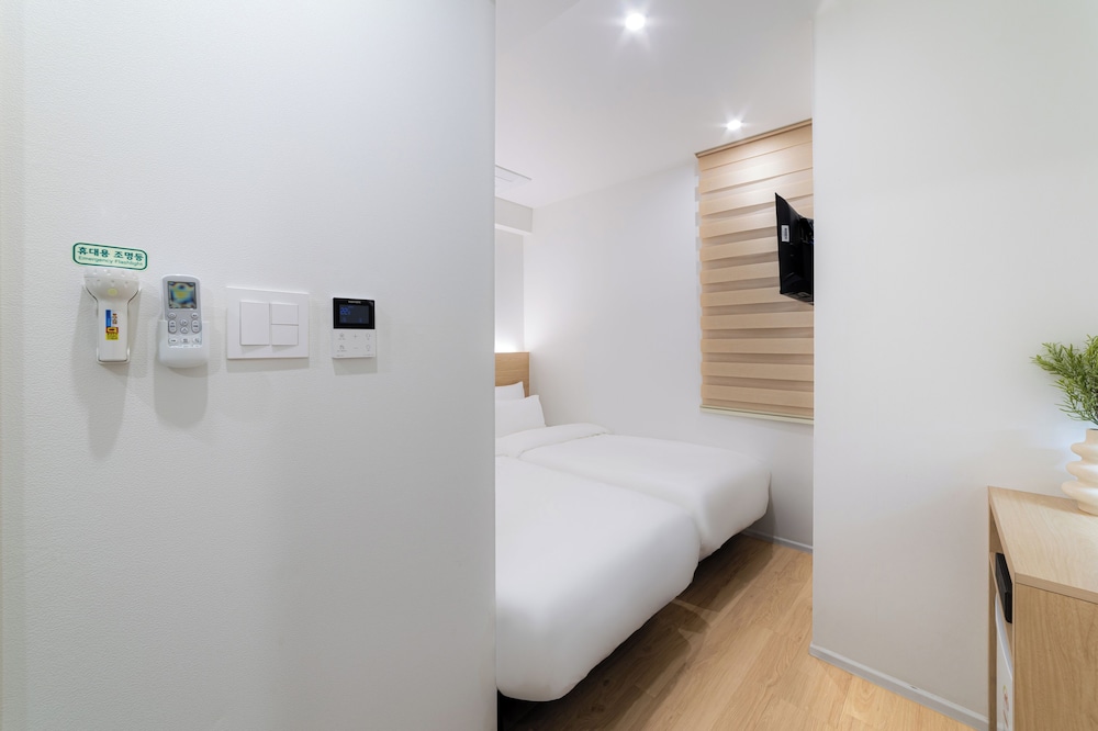 Hi Seoul Hostel Myungdong West