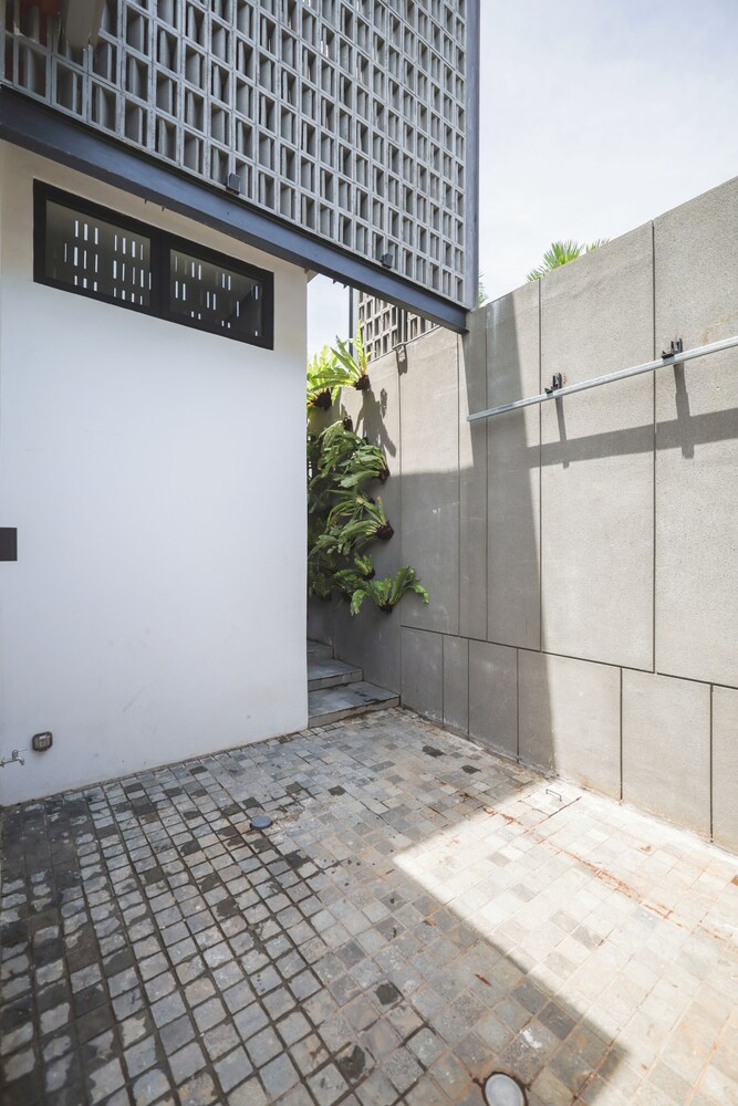 Brand New Modern Villa in Key Seminyak