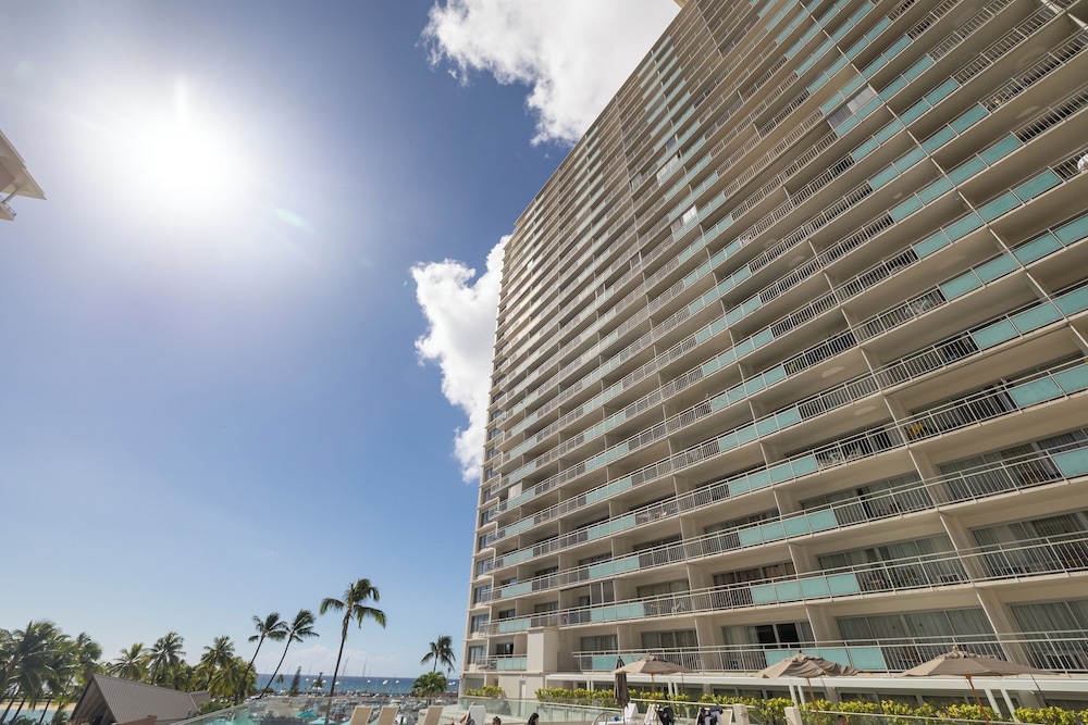 Ilikai Hotel 2 Bedroom