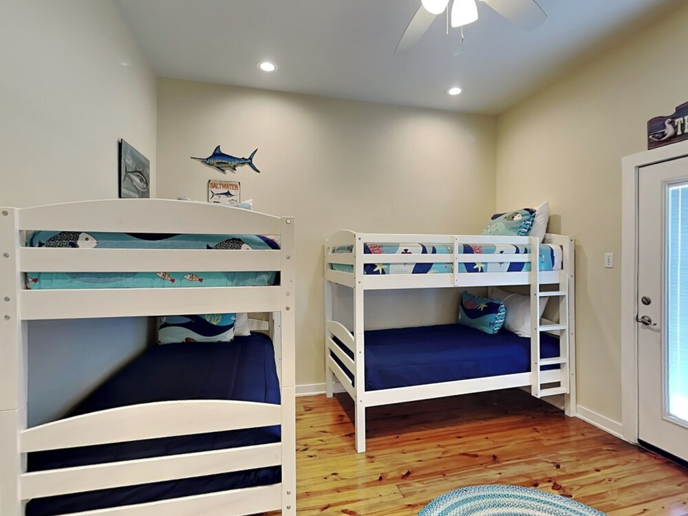 Reel Nauti by Silver Sands Vacation Rentals