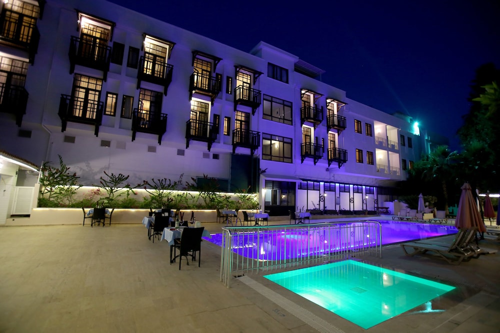 Melissa Moment Apart - Image 9