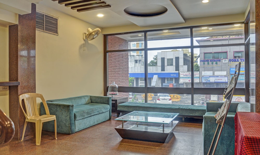 Treebo Trend Hotel Dua Continental view 4