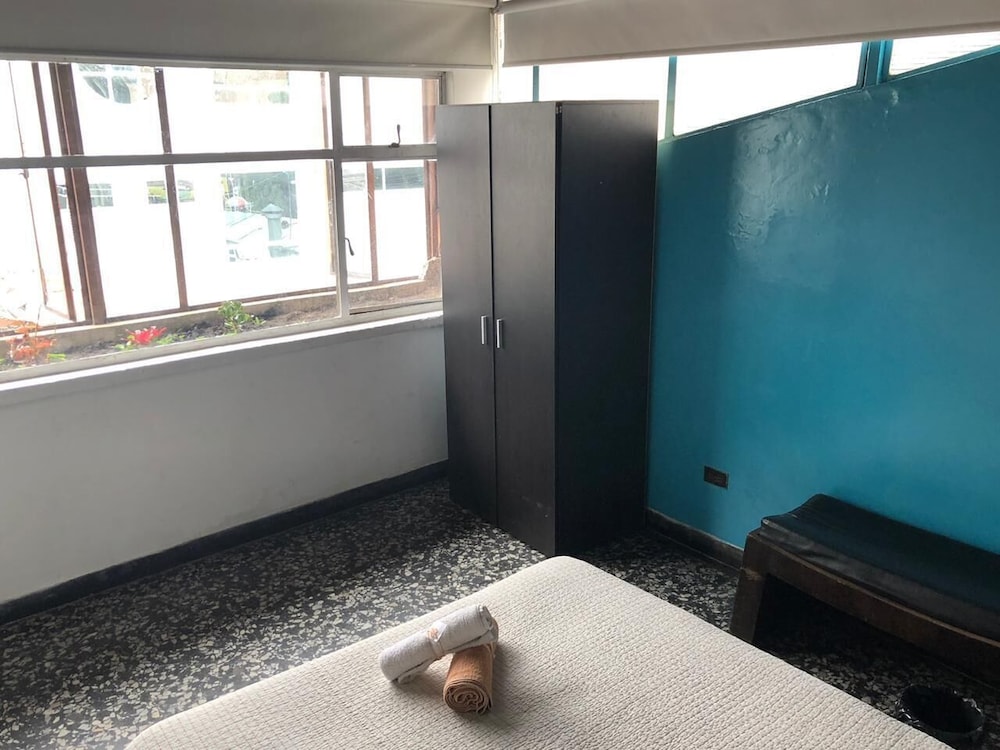 82 Hostel Bogota view 4