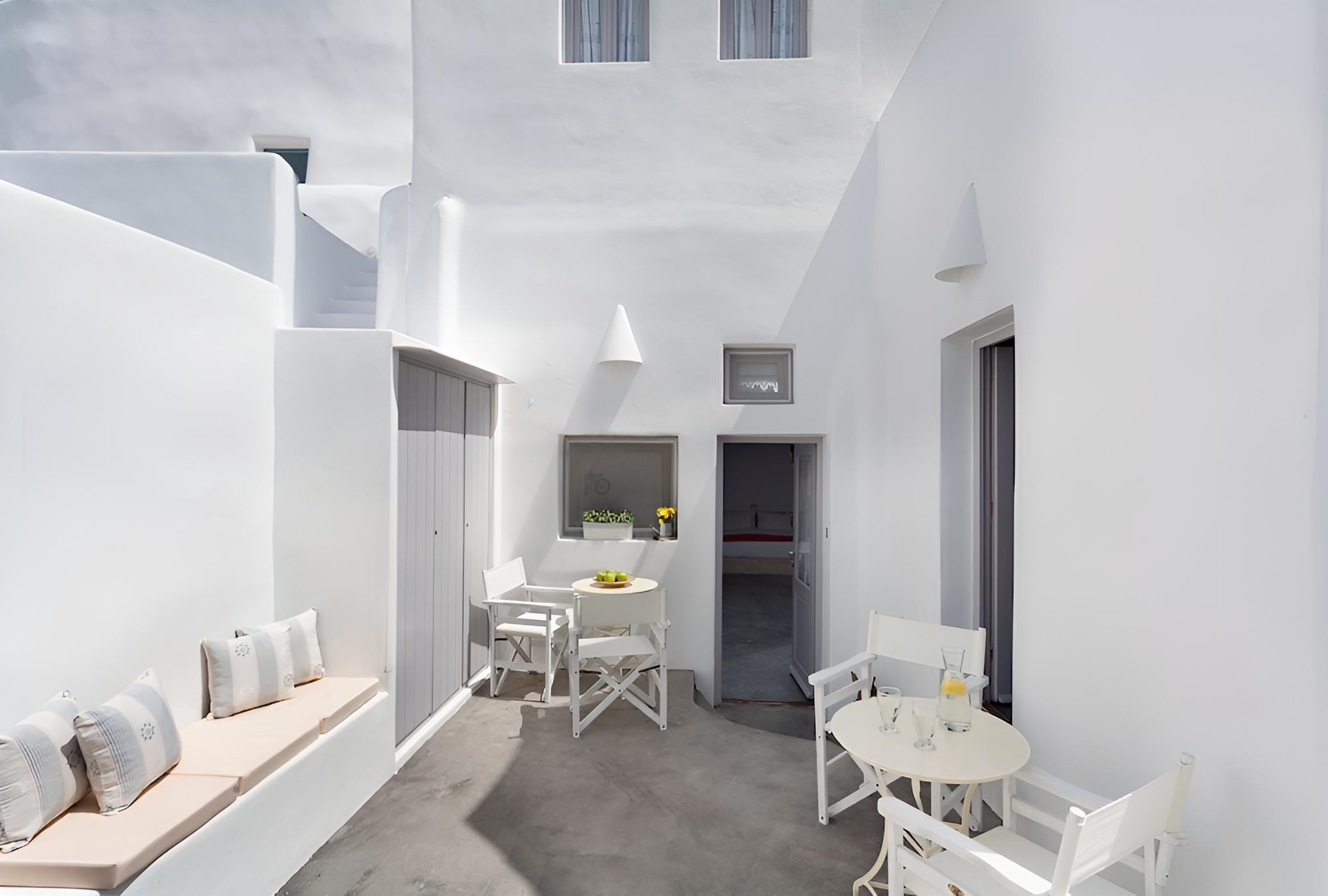 Naftilos Houses