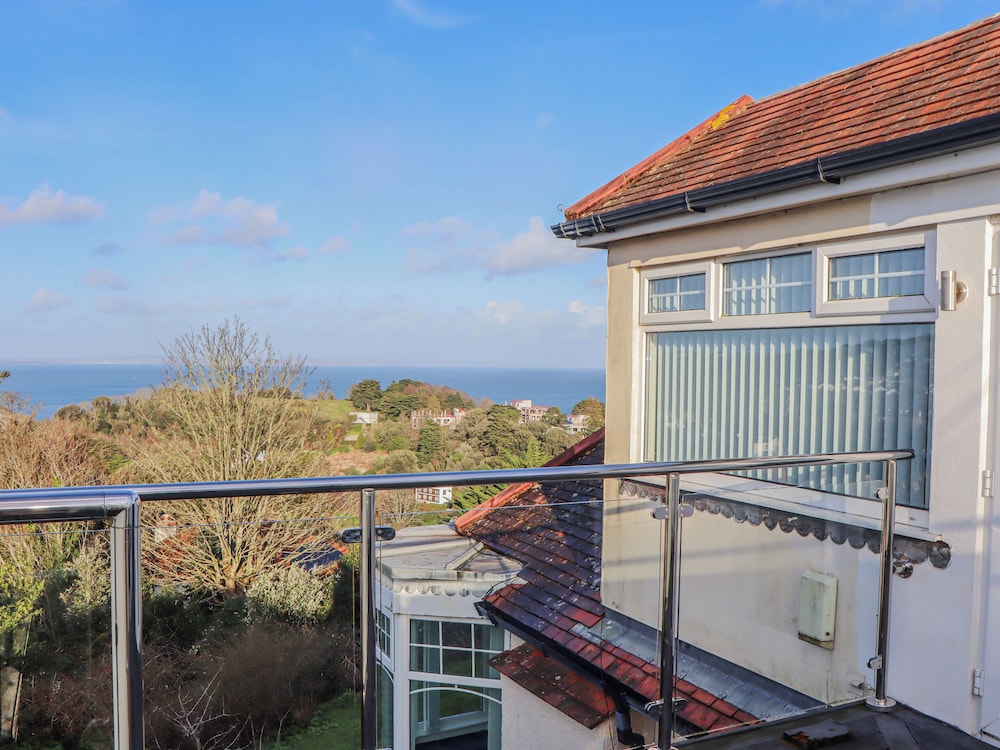 Flat 3 Channel View