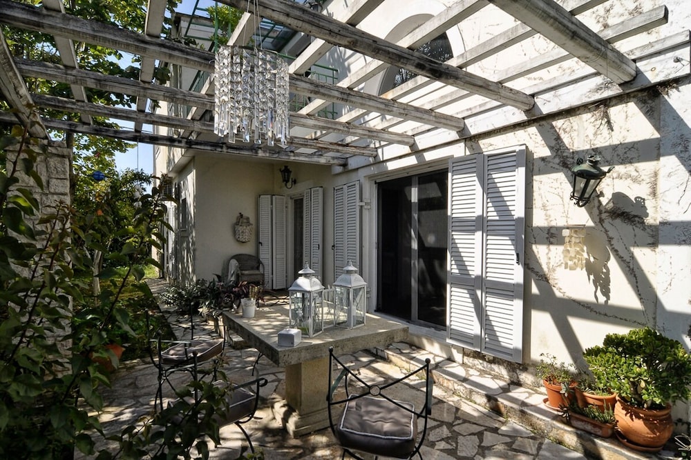 Portico Verde Private Villa With Pool Corfu