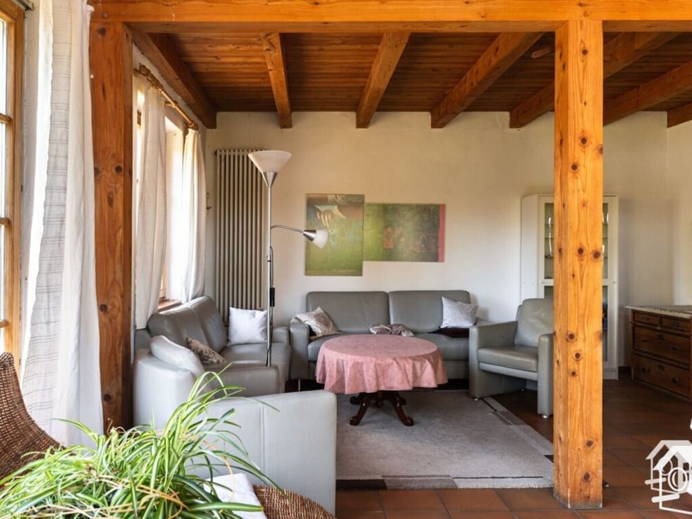 Peter Lassau Modern Retreat
