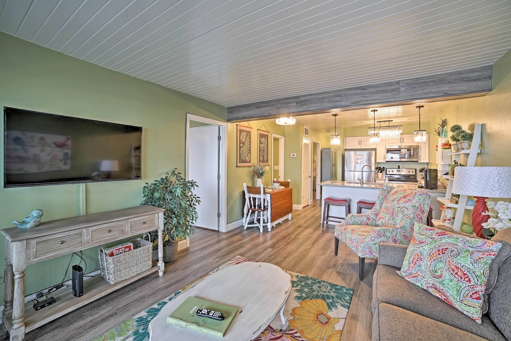 Branson Vacations - Cozy Missouri Condo  2 Mi to Silver Dollar City! - Property Image 1