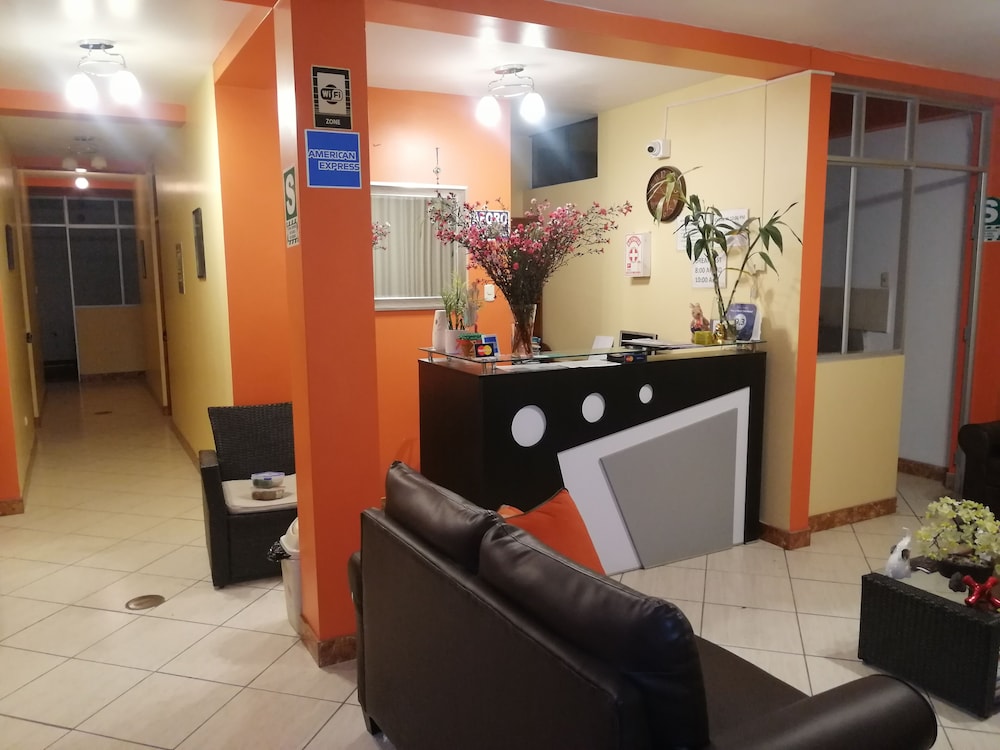 Nasca Travel One Hostel view 4