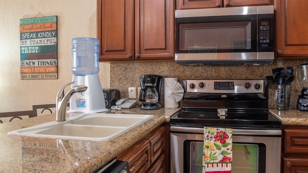 Sandy Feet Retreat Haven Oceanfront Condo