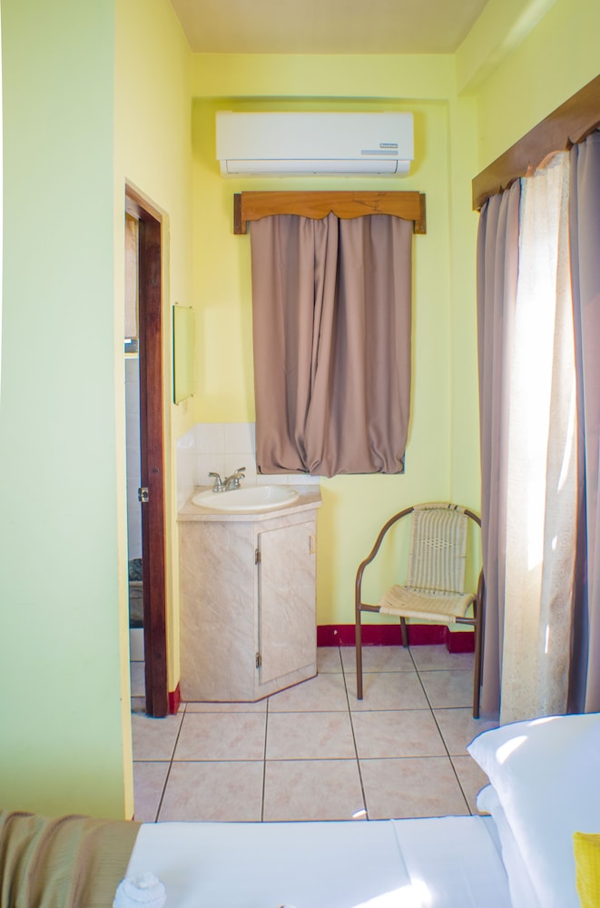 Belize Vacations - Belcove Hotel - Property Image 2