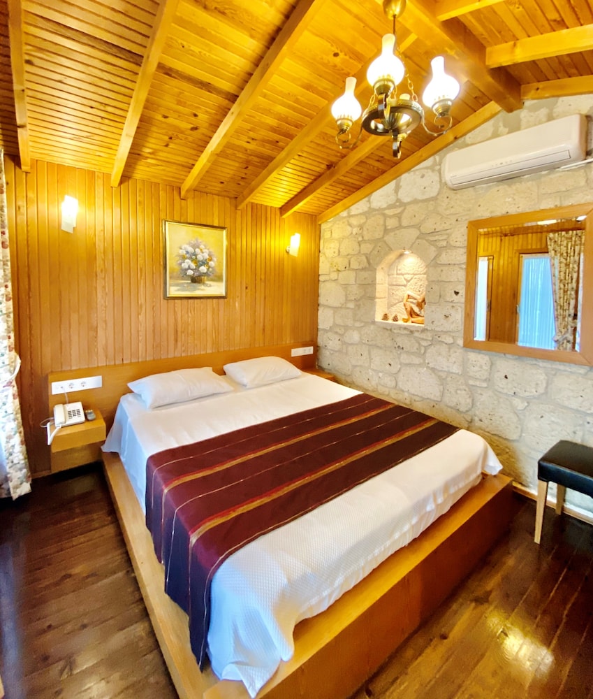 Kayezta Hotel Alacatı - Image 13