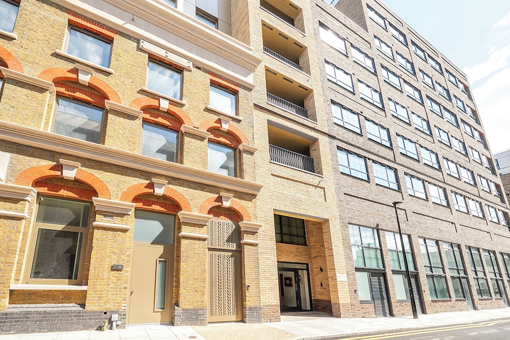 Roomspace Apartments -Caroline Street