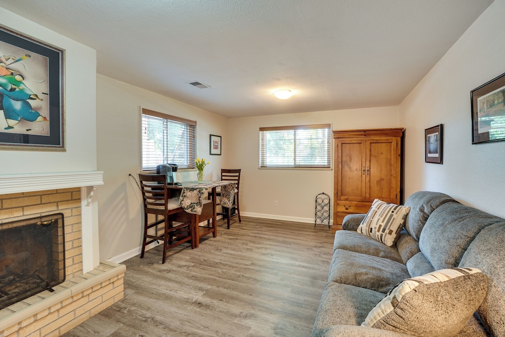 7 Mi to Coors Field: Denver Apt w/ Patio!