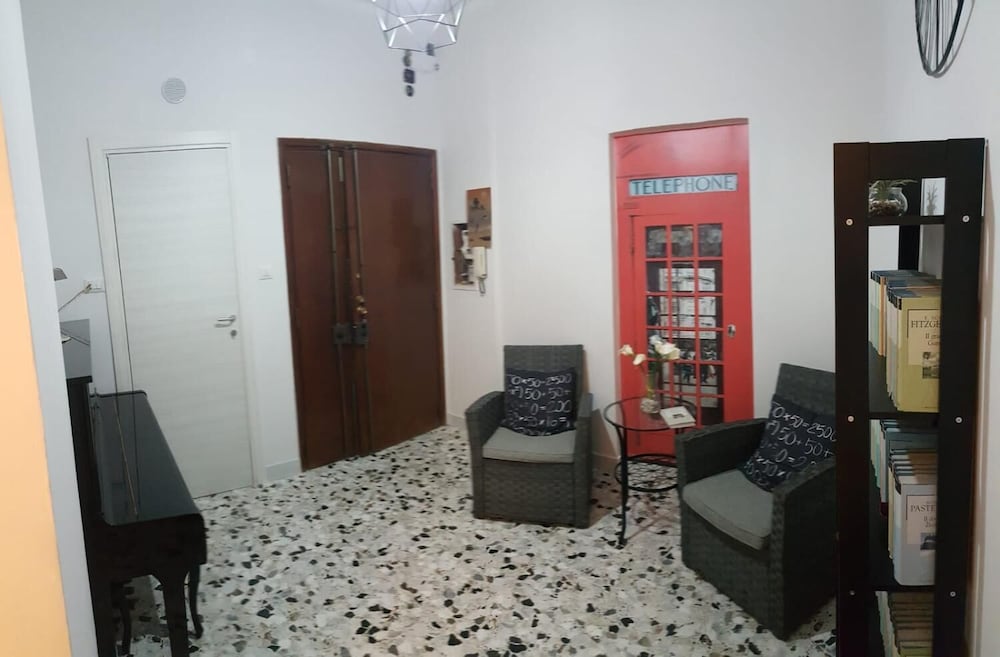 lounge
